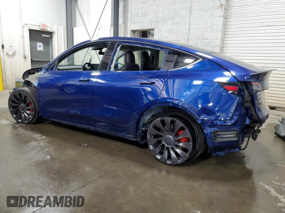 2020 Tesla Model Y Long Range with VIN 5YJYGDEF1LF035901, listed as a Copart auction lot 51004695 with 134,610 mi miles and Salvage Title. Bid and sale history available at DreamBid. Image 2.