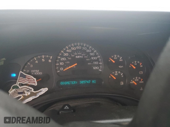 2003 GMC Yukon SLE with VIN 1GKEK13Z83J270838, listed as a Copart auction lot 51753455 with 305,747 mi miles and Salvage Title. Bid and sale history available at carsss.com. Image 9.