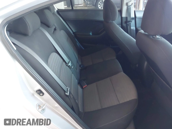 2016 Kia Forte EX with VIN KNAFX4A81G5528190, listed as a IAAI auction lot 42142075 with 162,056 mi miles. Bid and sale history available at carsss.com. Image 8.