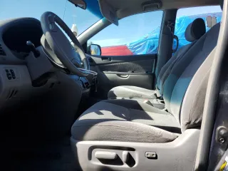 2006 Toyota Sienna CE с VIN 5TDZA23C76S480226, выставлен на аукционе Copart как лот 56249515 с пробегом 216 963 миль миль и Списание • Salvage title. История ставок и продаж доступна на DreamBid. Изображение 7.