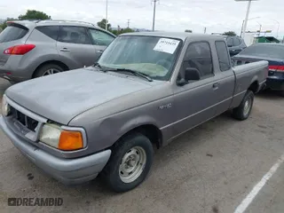 1996 Ford Ranger XL with VIN 1FTCR14A4TPB42312, listed as a IAAI auction lot 39715435 with 244,370 mi miles. Bid and sale history available at carsss.com. Image 2.