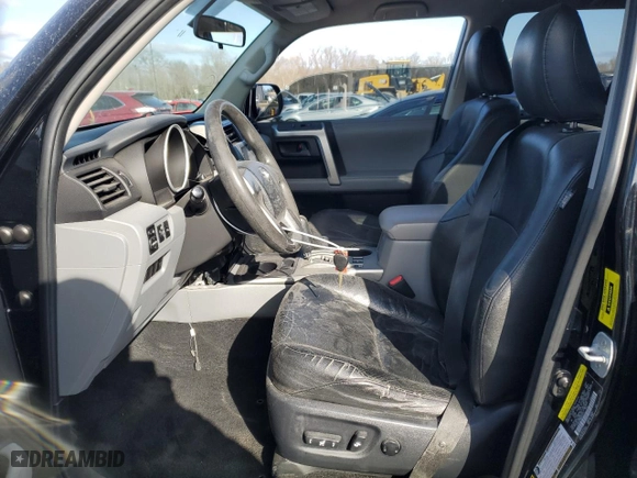 2011 Toyota 4Runner SR5 with VIN JTEZU5JR8B5015112, listed as a Copart auction lot 45654585 with 188,566 mi miles and Salvage Title. Bid and sale history available at carsss.com. Image 7.