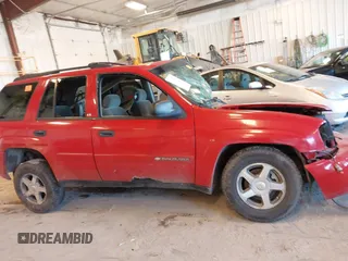 2002 Chevrolet TrailBlazer LTZ with VIN 1GNDT13S922185076, listed as a IAAI auction lot 42018561 with Not Provided miles and . Bid and sale history available at DreamBid. Image 12.
