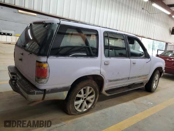 1997 Ford Explorer XL с VIN 1FMDU34E9VZB05163, выставлен на аукционе Copart как лот 69051374 с пробегом 113 148 миль миль и Списание • Salvage title. История ставок и продаж доступна на DreamBid. Изображение 3.