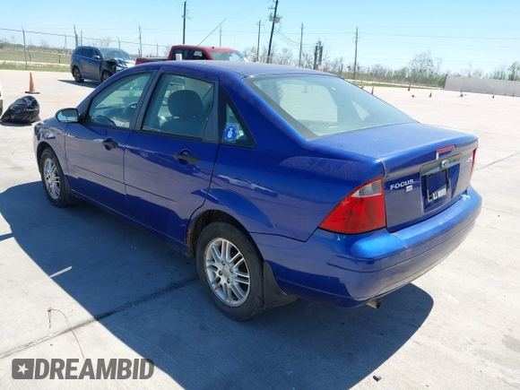 2006 Ford Focus S with VIN 1FAFP34N86W184015, listed as a IAAI auction lot 41832666 with 75,967 mi miles and . Bid and sale history available at carsss.com. Image 3.