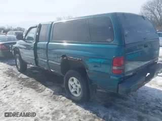 1998 Dodge Ram 1500 with VIN 3B7HF13Z4WG191315, listed as a IAAI auction lot 41643173 with 222,200 mi miles. Bid and sale history available at carsss.com. Image 3.
