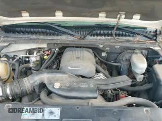 2003 Chevrolet Suburban LT с VIN 3GNEC16Z33G220183, выставлен на аукционе IAAI как лот 43309694 с пробегом 300 052 миль миль и . История ставок и продаж доступна на DreamBid. Изображение 13.