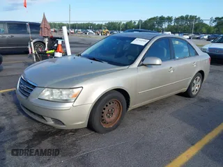 2009 Hyundai Sonata GLS with VIN 5NPET46C19H441111, listed as a IAAI auction lot 42313394 with 154,810 mi miles and . Bid and sale history available at DreamBid. Image 2.