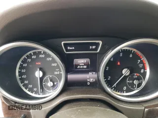 2015 Mercedes-Benz M 350 z VIN 4JGDA5HB6FA583447, wystawiony jako Copart lot #48828715 z przebiegiem 213 155 mil mil oraz Szkoda całkowita • Salvage title. Historia ofert i sprzedaży dostępna na DreamBid. Obrazek 9.
