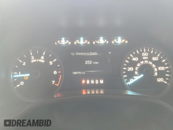 2020 Ford F-150 z VIN 1FTEW1P47LKE82266, wystawiony jako Copart lot #64144555 z przebiegiem 129 775 mil mil oraz Czysty tytuł • Clean title. Historia ofert i sprzedaży dostępna na DreamBid. Obrazek 9.