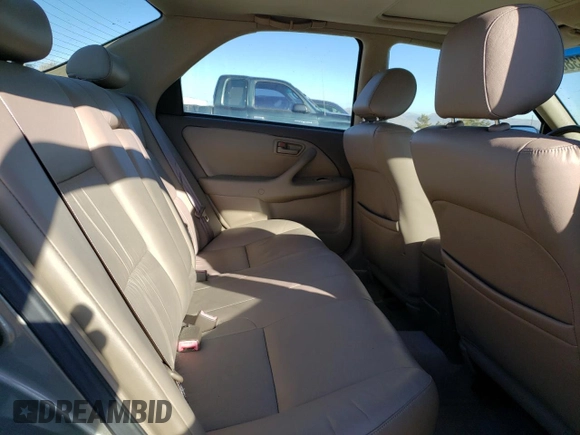 1998 Toyota Camry LE z VIN JT2BF28K9W0118817, wystawiony jako Copart lot #42603885 z przebiegiem 45 808 mil mil oraz Czysty tytuł • Clean title. Historia ofert i sprzedaży dostępna na DreamBid. Obrazek 10.
