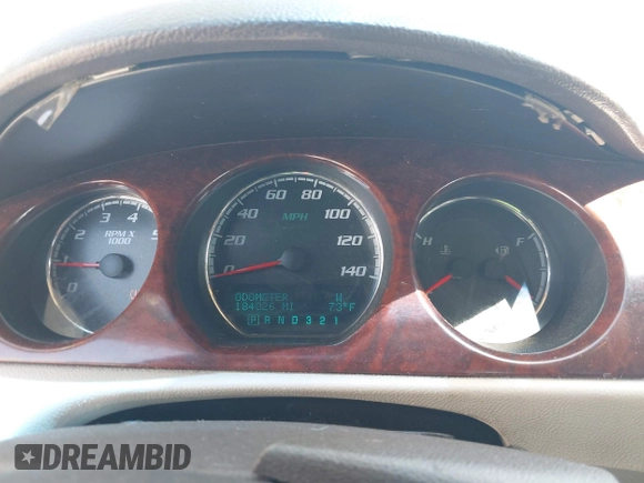 2009 Buick Lucerne CXL with VIN 1G4HD57M59U122626, listed as a IAAI auction lot 42004989 with 184,026 mi miles. Bid and sale history available at carsss.com. Image 7.