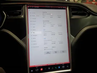 2016 Tesla Model S 90D with VIN 5YJSA1E22GF150015, listed as a Copart auction lot 61559375 with 75,609 mi miles and Salvage title. Bid and sale history available at DreamBid. Image 9.