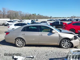 2006 Toyota Avalon XL with VIN 4T1BK36B46U148453, listed as a IAAI auction lot 41740381 with 124,579 mi miles. Bid and sale history available at carsss.com. Image 13.
