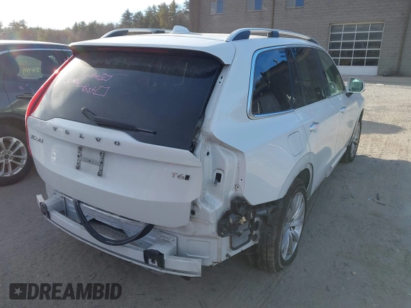 2017 Volvo XC90 Momentum with VIN YV4A22PK8H1148692, listed as a IAAI auction lot 41195727 with 70,215 mi miles. Bid and sale history available at carsss.com. Image 4.