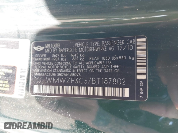 2011 MINI Clubman z VIN WMWZF3C57BT187802, wystawiony jako IAAI lot #39206880 z przebiegiem 93 476 mil mil oraz . Historia ofert i sprzedaży dostępna na DreamBid. Obrazek 9.