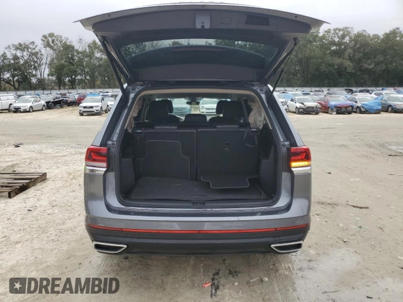 2024 Volkswagen Atlas SE z VIN 1V2LR2CA7RC566105, wystawiony jako Copart lot #42130995 z przebiegiem 7 794 mil mil oraz Nie do naprawy • Non repairable. Historia ofert i sprzedaży dostępna na DreamBid. Obrazek 6.