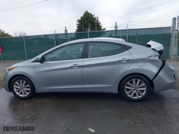 2016 Hyundai Elantra SE with VIN 5NPDH4AE1GH772113, listed as a IAAI auction lot 41650989 with 100,634 mi miles. Bid and sale history available at carsss.com. Image 14.