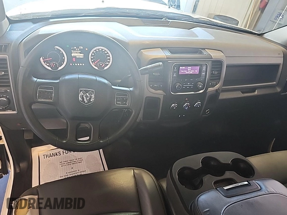 2013 Ram 1500 Tradesman z VIN 1C6RR6FP9DS560721, wystawiony jako IAAI lot #42598892 z przebiegiem 224 498 mil mil oraz . Historia ofert i sprzedaży dostępna na DreamBid. Obrazek 6.