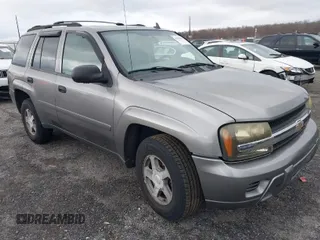 2006 Chevrolet TrailBlazer LS with VIN 1GNDS13S562137938, listed as a IAAI auction lot 41908826 with 225,928 mi miles and . Bid and sale history available at DreamBid. Image 1.