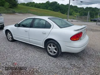2004 Oldsmobile Alero GL1 z VIN 1G3NL52E04C242312, wystawiony jako IAAI lot #42361543 z przebiegiem 139 438 mil mil oraz . Historia ofert i sprzedaży dostępna na DreamBid. Obrazek 3.