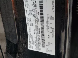 2022 Ford Bronco z VIN 1FMDE5BH2NLB22556, wystawiony jako Copart lot #60717055 z przebiegiem 27 757 mil mil oraz Szkoda całkowita • Salvage title. Historia ofert i sprzedaży dostępna na DreamBid. Obrazek 13.