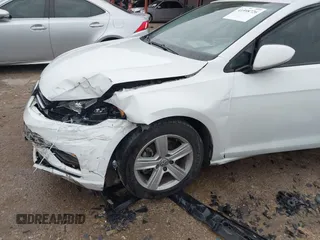 2018 Volkswagen Golf SportWagen S with VIN 3VWD17AU2JM761651, listed as a IAAI auction lot 41598726 with 125,244 mi miles. Bid and sale history available at carsss.com. Image 6.