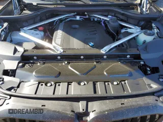 2025 BMW X5 xDrive40i z VIN 5UX23EU08S9Z95423, wystawiony jako Copart lot #55777635 z przebiegiem 695 mil mil oraz Szkoda całkowita • Salvage title. Historia ofert i sprzedaży dostępna na DreamBid. Obrazek 12.