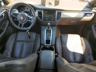 2016 Porsche Macan S with VIN WP1AB2A51GLB42904, listed as a Copart auction lot 52457525 with 67,862 mi miles and Salvage Title. Bid and sale history available at DreamBid. Image 8.