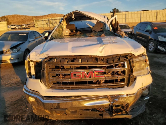 2015 GMC Sierra 1500 SLE z VIN 3GTU2UEC6FG148082, wystawiony jako Copart lot #77706584 z przebiegiem Nie podano mil oraz Szkoda całkowita • Salvage title. Historia ofert i sprzedaży dostępna na DreamBid. Obrazek 5.