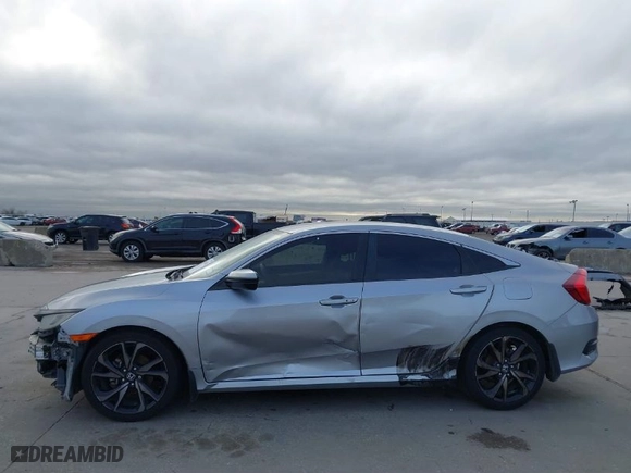 2019 Honda Civic Sedan Sport with VIN 19XFC2F8XKE015898, listed as a IAAI auction lot 41431062 with 108,071 mi miles. Bid and sale history available at carsss.com. Image 14.