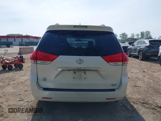 2014 Toyota Sienna Limited with VIN 5TDDK3DC0ES091826, listed as a IAAI auction lot 42112113 with 200,255 mi miles and . Bid and sale history available at DreamBid. Image 17.