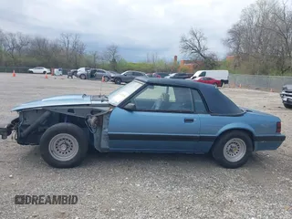 1985 Ford Mustang with VIN 1FABP27M5FF176417, listed as a IAAI auction lot 41937276 with 83,359 mi miles and . Bid and sale history available at DreamBid. Image 15.