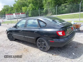 2005 Hyundai Elantra GLS z VIN KMHDN56D85U174761, wystawiony jako IAAI lot #42278313 z przebiegiem 168 242 mil mil oraz . Historia ofert i sprzedaży dostępna na DreamBid. Obrazek 3.