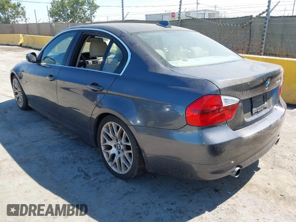2007 BMW 3 Series 335i with VIN WBAVB73507VF53082, listed as a IAAI auction lot 42777159 with 121,008 mi miles and . Bid and sale history available at DreamBid. Image 3.