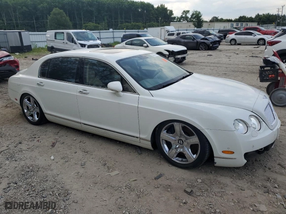 2006 Bentley Continental Flying Spur with VIN SCBBR53W26C036391, listed as a Copart auction lot 58732464 with NaN miles and Clean Title. Bid and sale history available at carsss.com. Image 4.