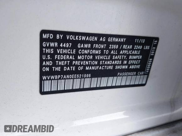 2014 Volkswagen CC R-Line with VIN WVWBP7AN0EE521995, listed as a IAAI auction lot 41213732 with 113,421 mi miles. Bid and sale history available at carsss.com. Image 9.