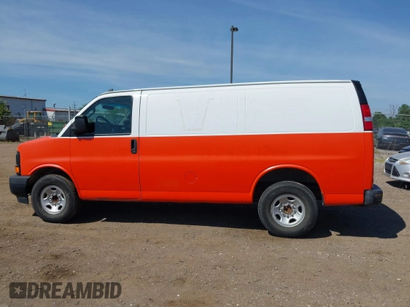 2017 Chevrolet Express Cargo with VIN 1GCWGAFF1H1177024, listed as a IAAI auction lot 42803642 with 242,596 mi miles and . Bid and sale history available at DreamBid. Image 14.