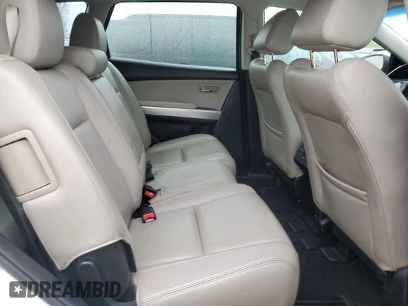 2013 Mazda CX-9 Grand Touring z VIN JM3TB3DV3D0412229, wystawiony jako Copart lot #57334325 z przebiegiem 146 976 mil mil oraz Czysty tytuł • Clean title. Historia ofert i sprzedaży dostępna na DreamBid. Obrazek 11.
