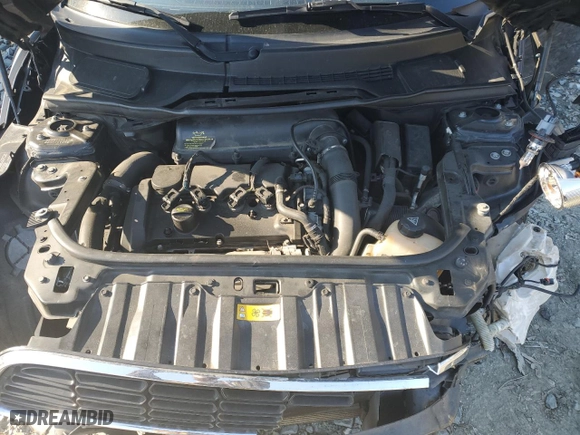 2014 MINI Cooper Countryman S with VIN WMWZC3C51EWP25860, listed as a Copart auction lot 47460235 with 128,314 mi miles and Salvage Title. Bid and sale history available at carsss.com. Image 11.