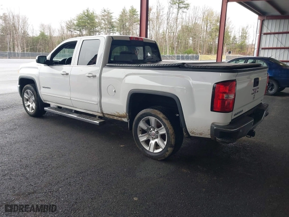 2015 GMC Sierra 1500 SLE with VIN 1GTV2UECXFZ367275, listed as a IAAI auction lot 41919105 with 80,910 mi miles. Bid and sale history available at carsss.com. Image 3.