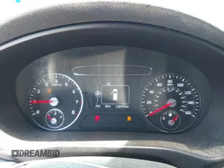 2018 Kia Sorento LX with VIN 5XYPG4A39JG339619, listed as a IAAI auction lot 41809182 with 126,954 mi miles. Bid and sale history available at carsss.com. Image 7.