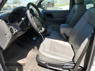 2011 Ford Ranger XL z VIN 1FTKR1AD8BPA54386, wystawiony jako Copart lot #58412835 z przebiegiem 85 137 mil mil oraz Szkoda całkowita • Salvage title. Historia ofert i sprzedaży dostępna na DreamBid. Obrazek 7.