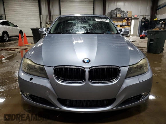2010 BMW 3 Series 328i xDrive with VIN WBAPK5C54AA647135, listed as a Copart auction lot 45022455 with 87,685 mi miles and Salvage title. Bid and sale history available at DreamBid. Image 5.