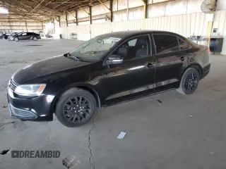2011 Volkswagen Jetta SE with VIN 3VWDX7AJXBM049667, listed as a Copart auction lot 61414635 with 154,722 mi miles and Salvage title. Bid and sale history available at DreamBid. Image 1.