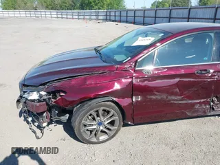 2017 Ford Fusion SE z VIN 3FA6P0H70HR198507, wystawiony jako IAAI lot #42033338 z przebiegiem 94 363 mil mil oraz . Historia ofert i sprzedaży dostępna na DreamBid. Obrazek 17.