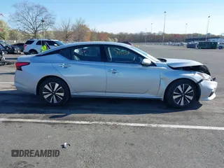 2020 Nissan Altima SV z VIN 1N4BL4DV3LC182167, wystawiony jako IAAI lot #42071300 z przebiegiem 69 122 mil mil oraz . Historia ofert i sprzedaży dostępna na DreamBid. Obrazek 13.