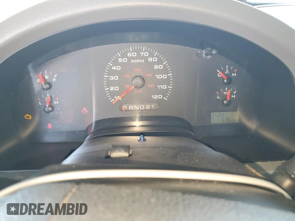 2004 Ford F-150 STX с VIN 1FTRX12W44NA47003, выставлен на аукционе Copart как лот 61133075 с пробегом 258 417 миль миль и Списание • Salvage title. История ставок и продаж доступна на DreamBid. Изображение 9.