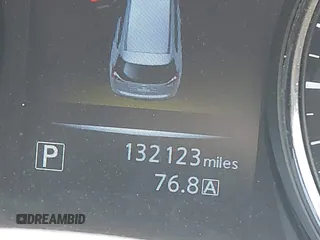 2015 Nissan Rogue SL z VIN 5N1AT2MV6FC882436, wystawiony jako IAAI lot #42372308 z przebiegiem 132 123 mil mil oraz . Historia ofert i sprzedaży dostępna na DreamBid. Obrazek 15.