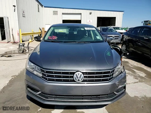 2016 Volkswagen Passat 1.8T SE w/Technology with VIN 1VWBS7A31GC035706, listed as a Copart auction lot 45385865 with 207,229 mi miles and Salvage Title. Bid and sale history available at carsss.com. Image 13.